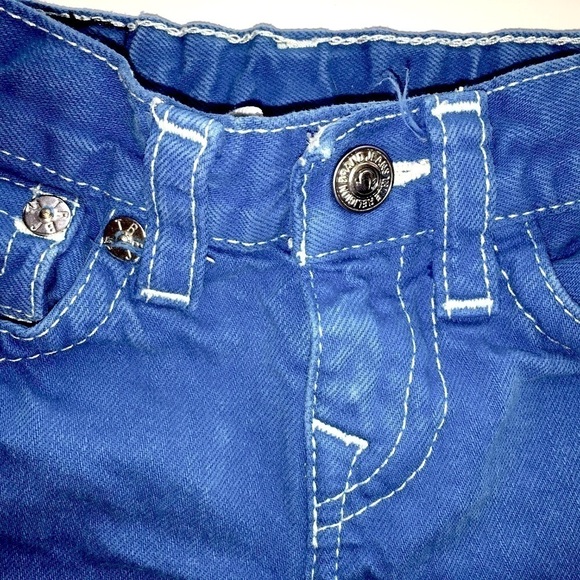 True Religion Cut Off Bermuda Shorts, Childs Size 6, Blue - Picture 3 of 5